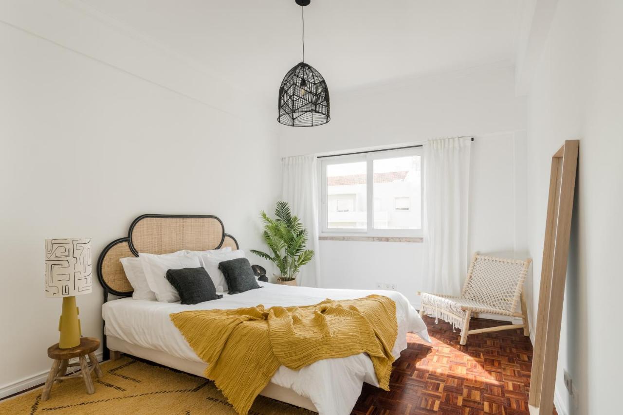Casa Boma - Design & Spacious With Balcony - Alvalade Ii Apartment *