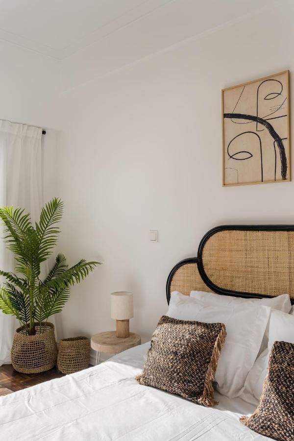 Casa Boma - Design & Spacious With Balcony - Alvalade Ii Apartment